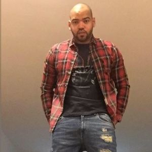 Meet your Posher, Christopher